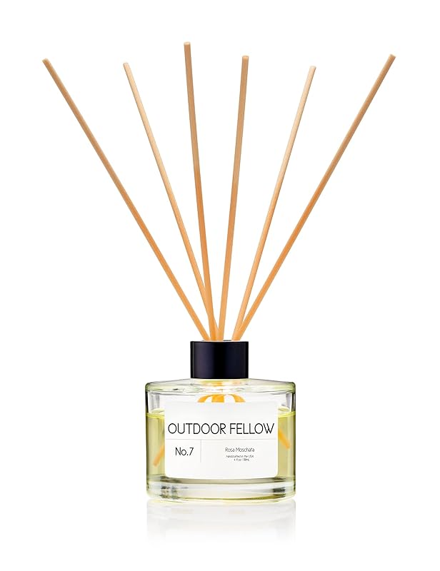 Rosa Moschata (Musk Rose) Reed Diffuser Set - Bergamot, Rose and Sandalwood Scented Reed Diffuser for Home, Home Freshener Diffuser with Sticks, Long Lasting Fragrance, 4 fl.oz.